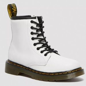 DR Martens | Jr. 1460 Lace ups